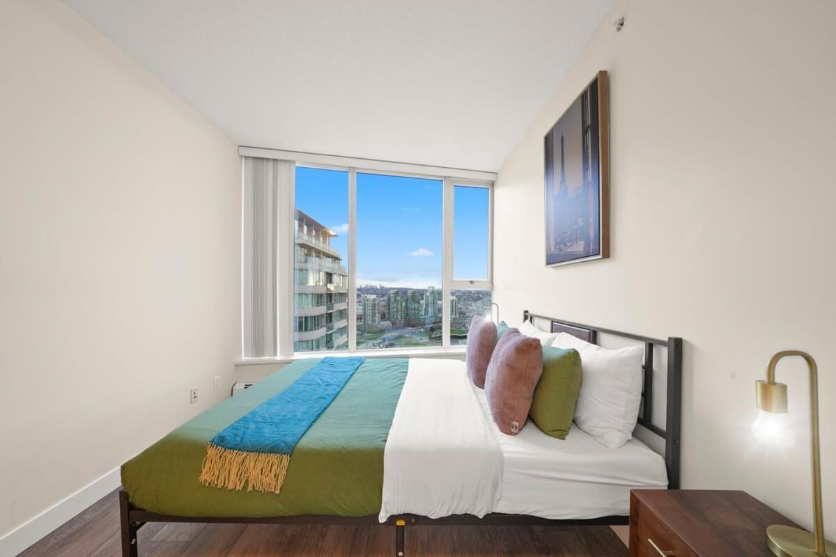 Dazzling Condo By Stadium Downtown With Free Parking Vancouver Eksteriør bilde